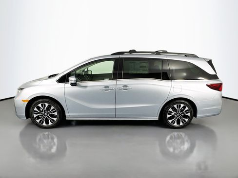 New 2026 Honda Odyssey Elite image 8