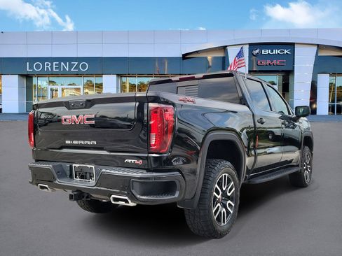 Used 2024 GMC Sierra 1500 AT4 w/ AT4 Premium Package AWD/4WD image 5