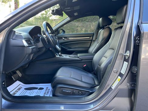 Used 2020 Honda Accord Sport image 21