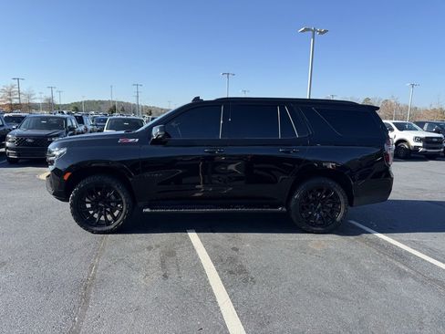 Used 2024 Chevrolet Tahoe Z71 w/ Luxury Package image 4