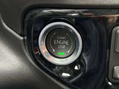 New 2026 Chevrolet Silverado 2500 ZR2 w/ LPO, Dark Essentials Package image 21