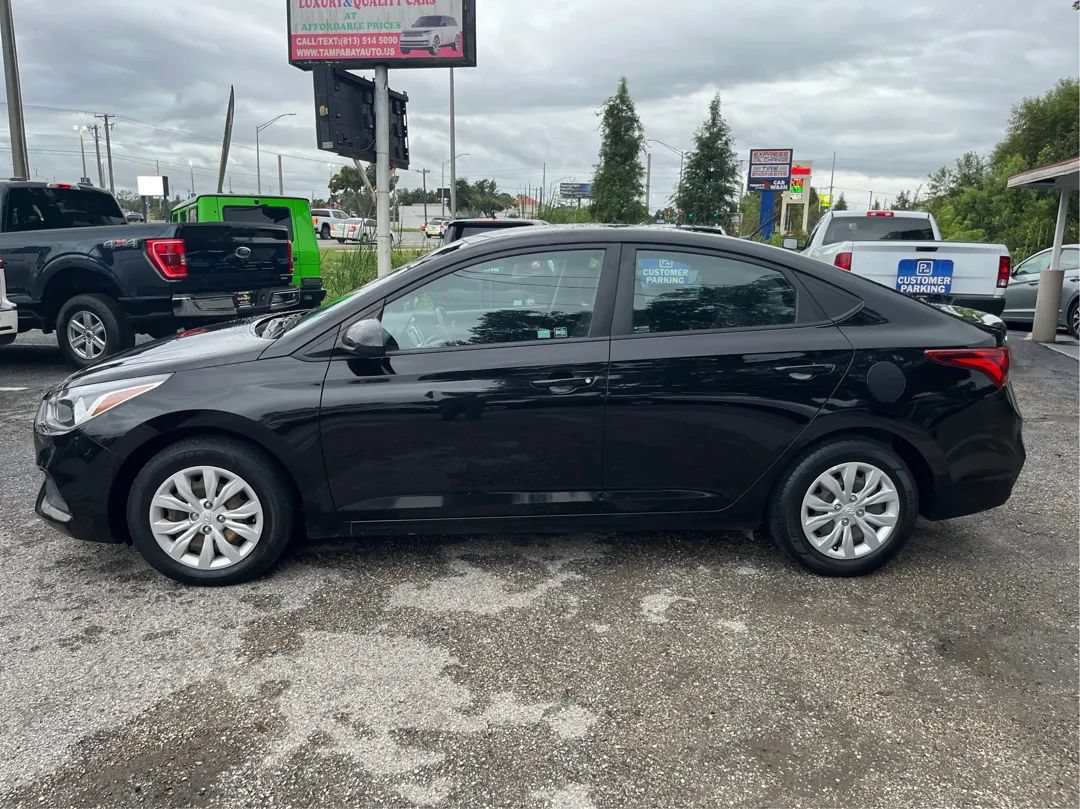 Used 2021 Hyundai Accent SE FWD image 8