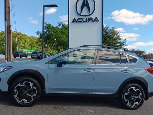 Used 2021 Subaru Crosstrek 2.5i Limited w/ Moonroof Package 1 AWD/4WD image 2