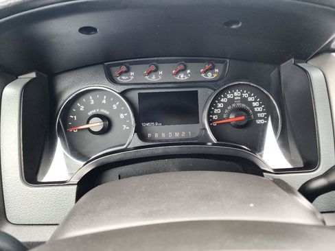 Used 2013 Ford F150 XLT w/ Mid Equipment Group AWD/4WD image 15