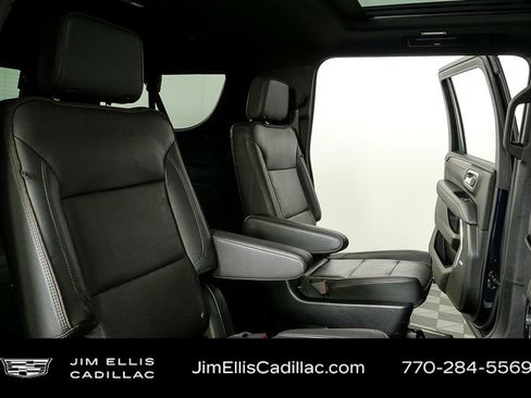 Used 2023 Chevrolet Suburban High Country w/ Premium Package 2 image 23