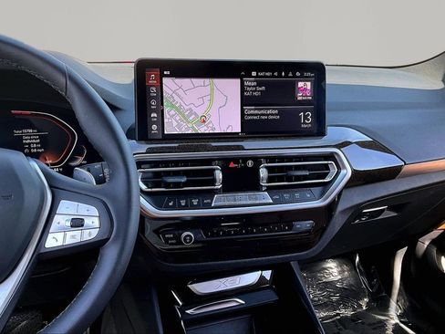 Used 2023 BMW X3 sDrive30i w/ Premium Package image 9