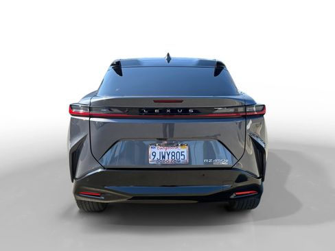 Used 2023 Lexus RZ 450e Premium image 4