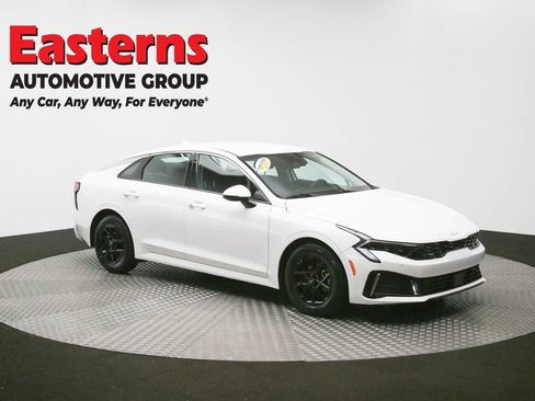 Used 2025 Kia K5 LXS image 48