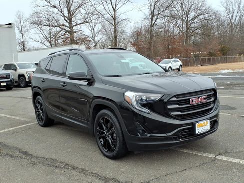 Used 2020 GMC Terrain SLT w/ Preferred Package image 1