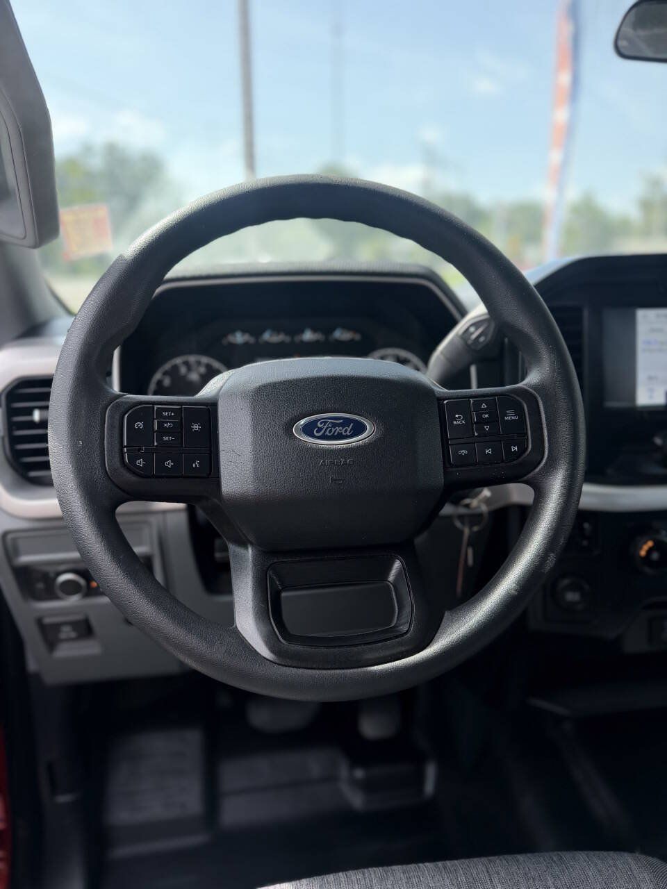Used 2022 Ford F150 XL w/ Trailer Tow Package RWD image 12
