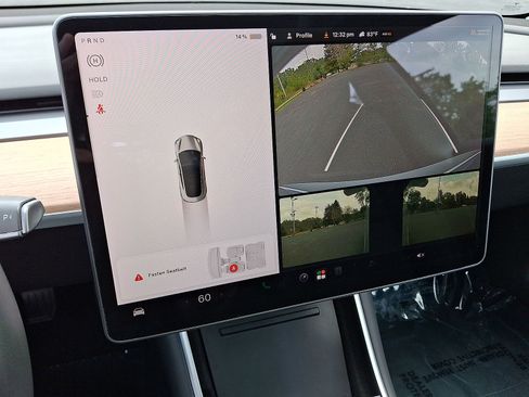 Used 2018 Tesla Model 3 Mid Range RWD image 15