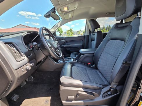 Used 2015 Chevrolet Colorado Z71 AWD/4WD image 25