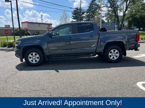 Used 2019 Chevrolet Colorado W/T w/ WT Convenience Package RWD image 4