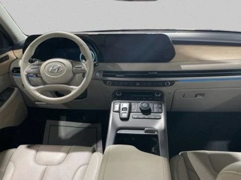 Used 2024 Hyundai Palisade Limited FWD image 15