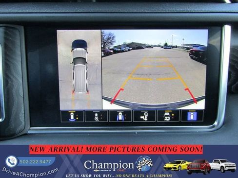 Used 2022 GMC Yukon Denali image 17