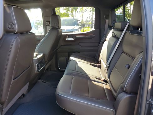 New 2026 GMC Sierra 1500 Denali w/ Denali Reserve Package image 6