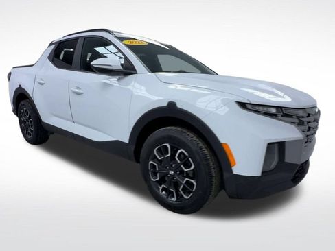 Used 2022 Hyundai Santa Cruz SEL Premium AWD/4WD image 2