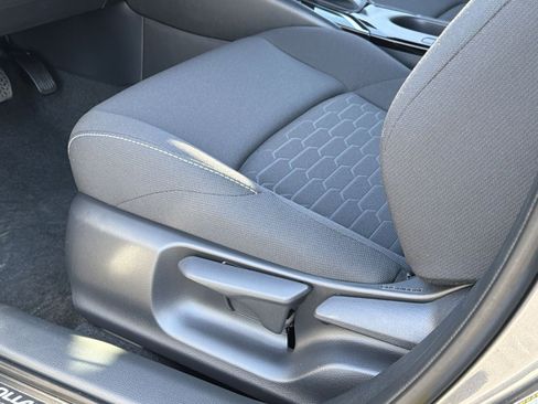 New 2026 Toyota Corolla SE FWD image 10