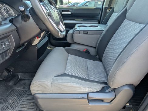 Used 2014 Toyota Tundra SR5 AWD/4WD image 12