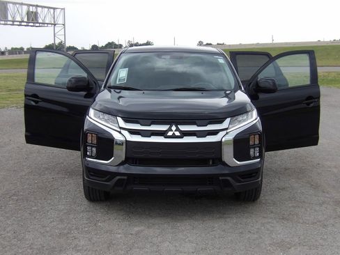 Used 2024 Mitsubishi Outlander Sport ES AWD/4WD image 25