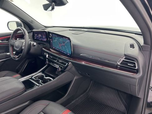 Used 2026 Chevrolet Traverse RS w/ LPO, Floor Liner Package image 28