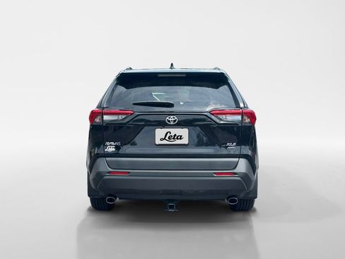 Used 2020 Toyota RAV4 XLE w/ Convenience Package AWD/4WD image 5