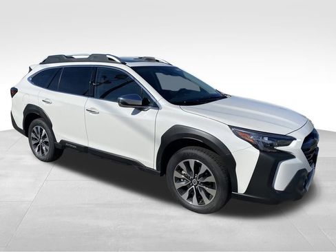 New 2025 Subaru Outback Touring image 3