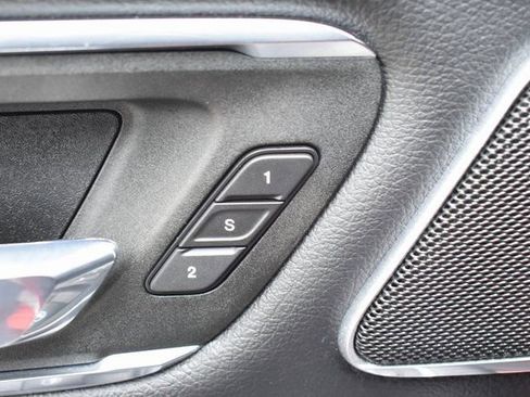 Used 2024 RAM 1500 Laramie image 16