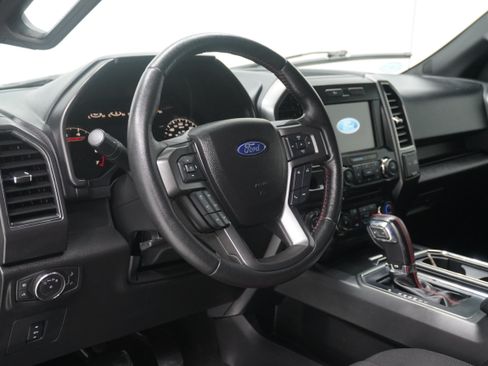 Used 2017 Ford F150 XLT w/ Equipment Group 302A Luxury RWD image 10