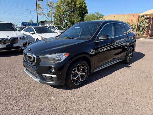 Used 2018 BMW X1 xDrive28i AWD/4WD image 1