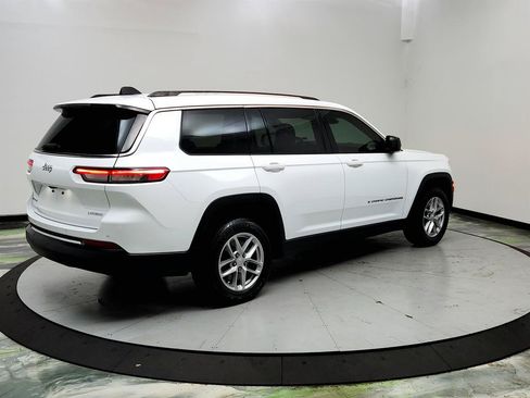 Used 2021 Jeep Grand Cherokee L Laredo w/ Luxury Tech Group I AWD/4WD image 5