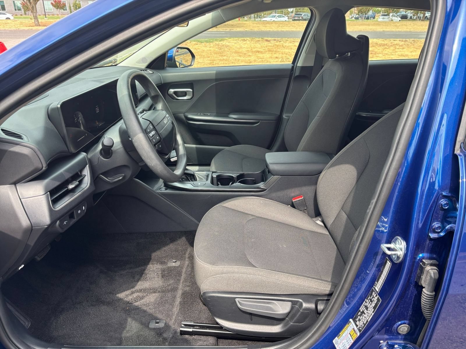 Used 2026 Kia K4 FWD image 25