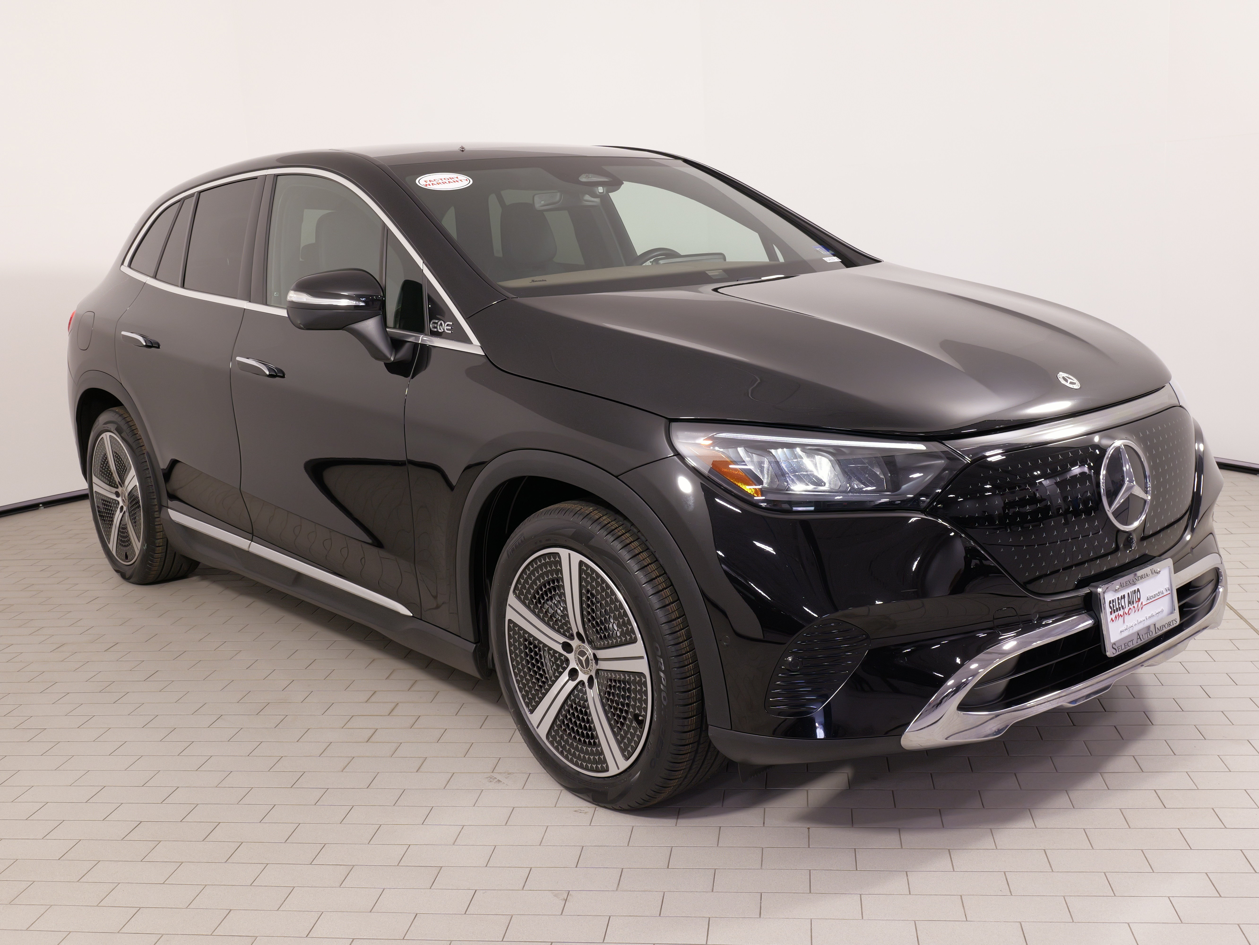 Used 2023 Mercedes-Benz EQE 350+ 4MATIC SUV image 6