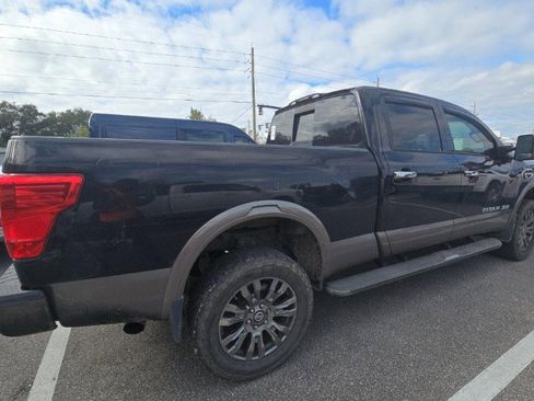 Used 2016 Nissan Titan Platinum Reserve RWD image 3