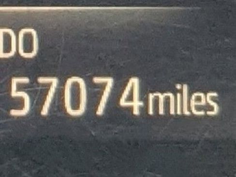 Used 2020 Toyota Highlander XLE image 11