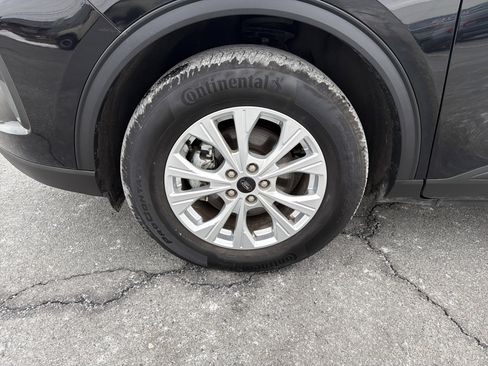 Used 2023 Ford Escape Active image 11