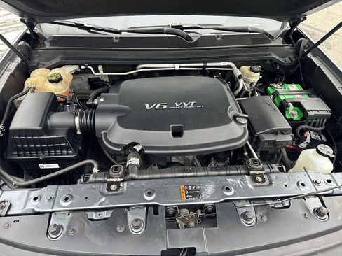 Used 2017 Chevrolet Colorado LT w/ LT Convenience Package image 24