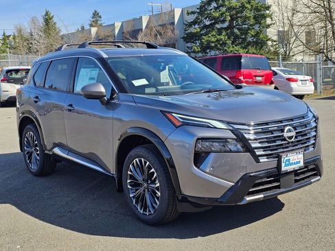 New 2026 Nissan Rogue Platinum w/ Platinum Premium Package image 3