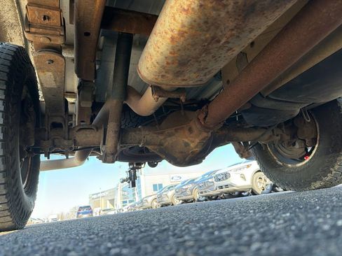 Used 2004 Chevrolet Silverado 2500 LT w/ Skid Plate Package image 13