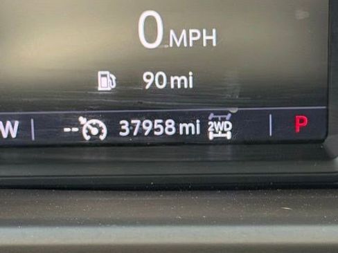 Used 2022 GMC Sierra 2500 AT4 AWD/4WD image 1