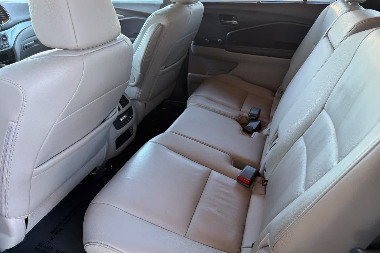 Used 2019 Honda Pilot EX-L image 4