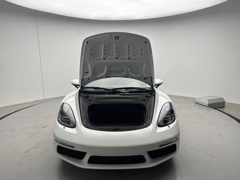 Certified 2025 Porsche 718 Boxster RWD image 15