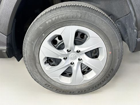 Used 2024 Toyota RAV4 LE image 11