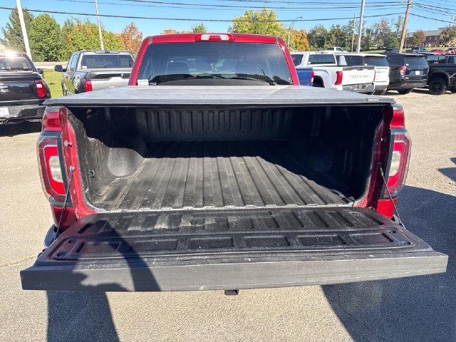 Used 2018 GMC Sierra 1500 SLT w/ SLT Premium Package AWD/4WD image 9