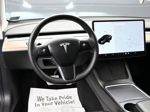 Used 2021 Tesla Model 3 Performance image 35