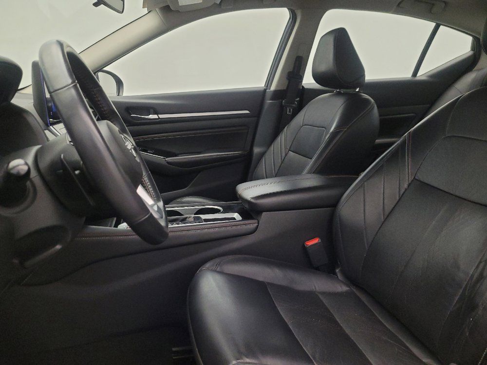 Used 2023 Nissan Altima 2.5 SR w/ SR Premium Package FWD image 17
