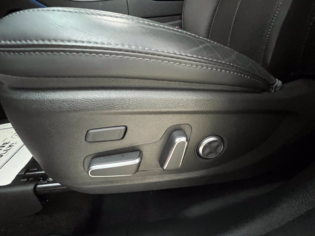 Used 2023 Hyundai Santa Fe Calligraphy AWD/4WD image 32