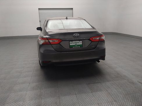 Used 2020 Toyota Camry LE w/ Convenience Package image 6