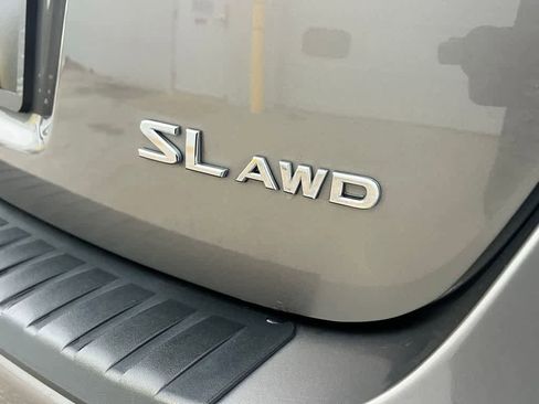 Used 2011 Nissan Rogue SV w/ SL Pkg image 15