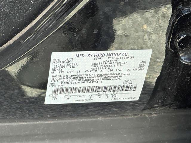 Used 2023 Ford Explorer XLT AWD/4WD image 14